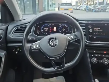 Photo 9 Volkswagen T-roc Gén. I Ph1 Carat Exclusive 5