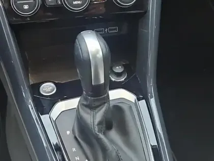 Photo 13 Volkswagen T-roc Gén. I Ph1 Carat Exclusive 5