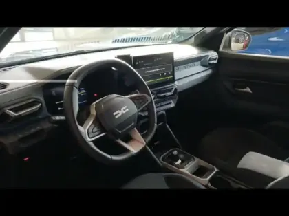 Photo 9 Dacia Duster  1.6 hybrid 140ch Journey