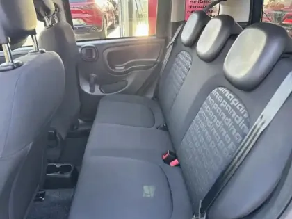 Photo 9 Fiat Panda  Classic 1.0 70ch BSG S&S Pandina