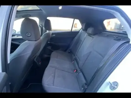 Photo 10 Volkswagen Golf  1.5 eTSI OPF 130ch MATCH DSG7