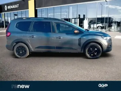 Photo 6 Dacia Jogger  1.6 hybrid 140ch Extreme+ 7 places -24