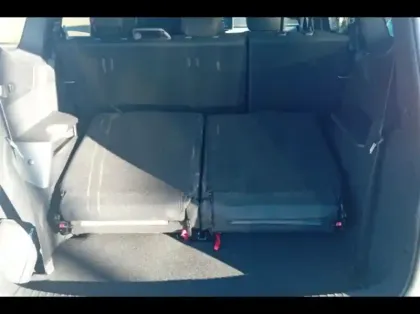 Photo 11 Dacia Jogger  1.6 hybrid 140ch Extreme+ 7 places -24