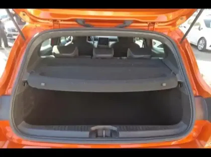 Photo 11 Renault Clio  1.6 E-Tech 140ch Intens -21