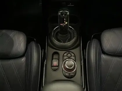 Photo 11 Mini Clubman  Cooper 136ch Knightsbridge BVA7