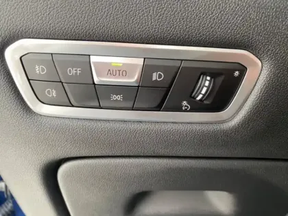 Photo 11 BMW X5  xDrive45e 394ch M Sport 17cv