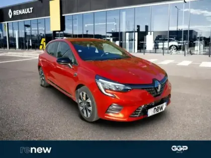 Photo 7 Renault Clio  1.6 E-Tech hybride 140ch Limited -21N