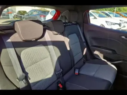 Photo 10 Renault Clio  1.6 E-Tech hybride 140ch Limited -21N