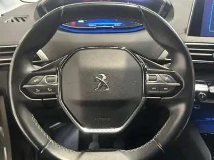 Photo 14 Peugeot 3008  1.2 PureTech 130 Allure GPS Camera I-cockpit