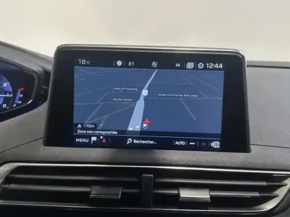 Photo 12 Peugeot 3008  1.2 PureTech 130 Allure GPS Camera I-cockpit