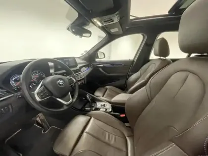 Photo 3 BMW X1  sDrive18iA 140ch xLine DKG7