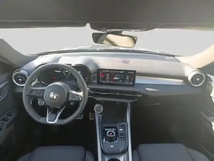 Photo 7 Alfa Romeo Tonale  1.5 Ibrida 160ch Veloce TCT