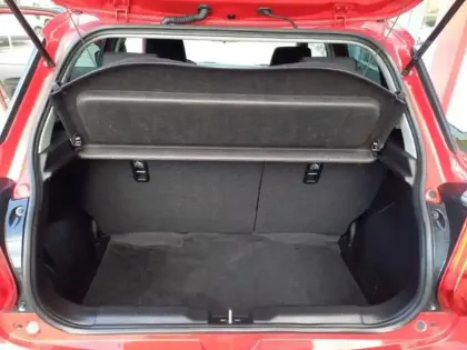 Photo 12 Suzuki Swift  1.2 Dualjet Hybrid 83ch Privilège