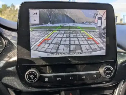 Photo 11 Ford Puma  1.0 Flexifuel 125ch S&S mHEV Titanium Design 3