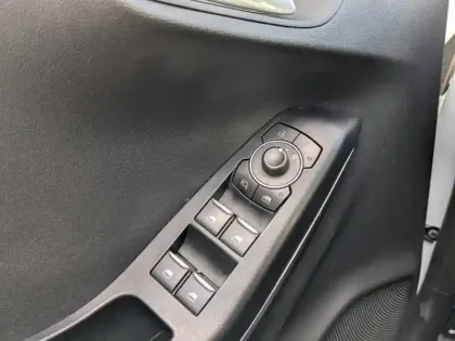 Photo 6 Ford Puma  1.0 Flexifuel 125ch S&S mHEV Titanium Design 3