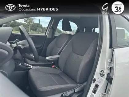 Photo 10 Toyota Yaris  116h Dynamic 5p MY21