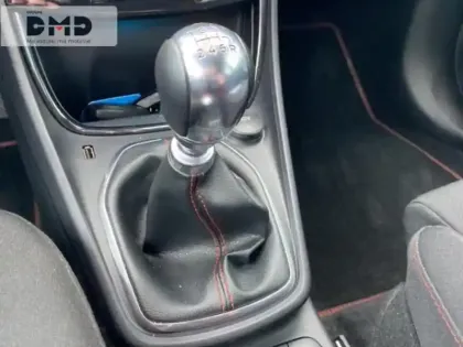 Photo 7 Ford Puma  1.0 Flexifuel 125ch S&S mHEV ST-Line