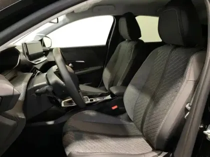 Photo 12 Peugeot 208  1.2 100ch S&S Envy