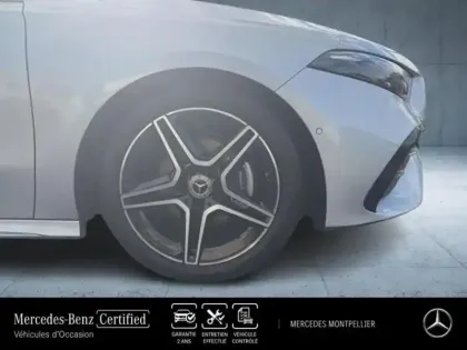 Photo 8 Mercedes Classe A  200 163ch AMG Line 7G-DCT