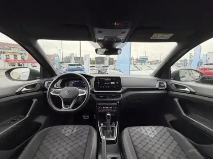 Photo 11 Volkswagen T-cross  1.0 TSI 116ch R-Line Edition DSG7