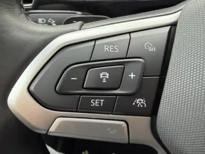 Photo 14 Volkswagen T-cross  1.0 TSI 116ch R-Line Edition DSG7