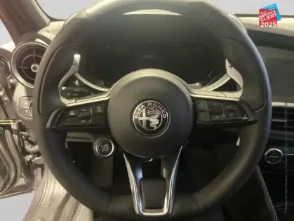 Photo 26 Alfa Romeo Giulia  2.2 Diesel 160ch Veloce AT8