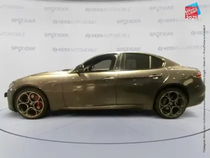 Photo 8 Alfa Romeo Giulia  2.2 Diesel 160ch Veloce AT8