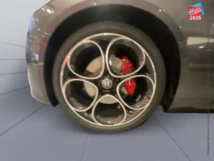 Photo 9 Alfa Romeo Giulia  2.2 Diesel 160ch Veloce AT8