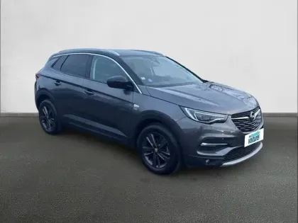Photo 2 Opel Grandland X  1.2 Turbo 130 ch