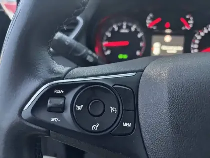 Photo 17 Opel Grandland X  1.2 Turbo 130 ch