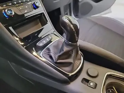 Photo 13 Opel Astra  1.2 Turbo 110 ch BVM6