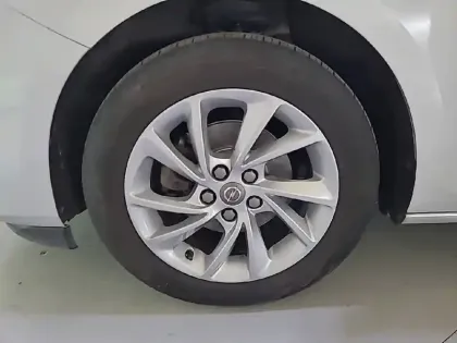 Photo 12 Opel Astra  1.2 Turbo 110 ch BVM6