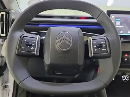 Photo 8 Citroën C3  Turbo 100 ch BVM6