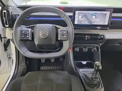 Photo 7 Citroën C3  Turbo 100 ch BVM6