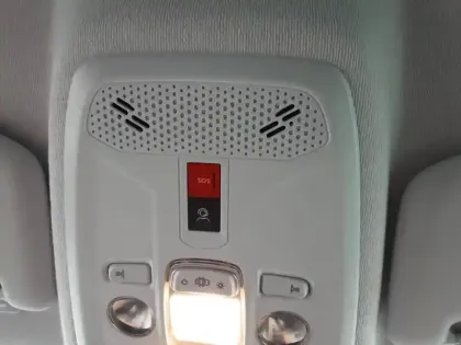 Photo 51 Peugeot 208  Hybrid 100 e-DCS6