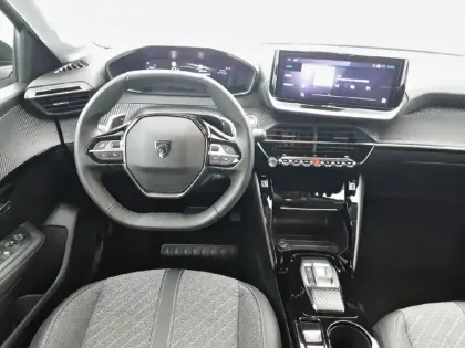 Photo 34 Peugeot 208  Hybrid 100 e-DCS6