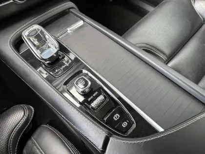 Photo 20 Volvo Xc90  T8 Twin Engine 303+87 ch Geartronic 8 7pl