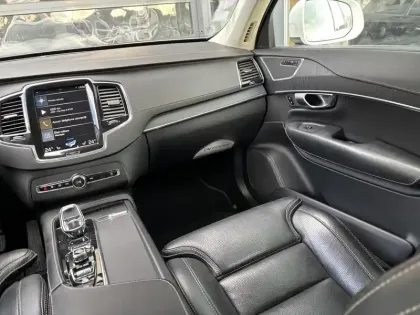 Photo 18 Volvo Xc90  T8 Twin Engine 303+87 ch Geartronic 8 7pl