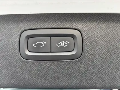 Photo 25 Volvo Xc90  T8 Twin Engine 303+87 ch Geartronic 8 7pl