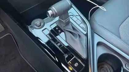 Photo 18 Kia Niro  1.6 GDi 129 ch HEV DCT6