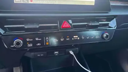 Photo 17 Kia Niro  1.6 GDi 129 ch HEV DCT6