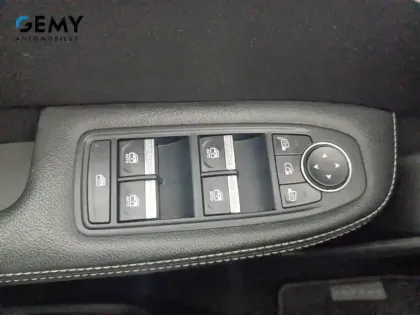 Photo 35 Renault Arkana  E-Tech 145 - 21B