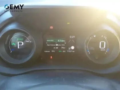 Photo 37 Toyota Yaris  Cross Hybride 116h 2WD