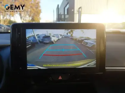 Photo 15 Toyota Yaris  Cross Hybride 116h 2WD