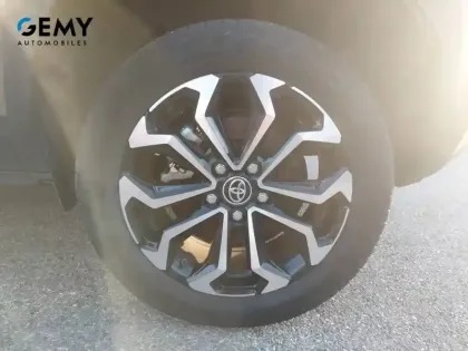 Photo 10 Toyota Yaris  Cross Hybride 116h 2WD