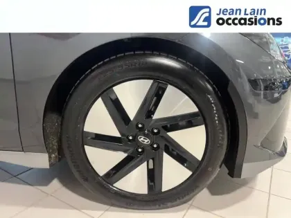 Photo 8 Hyundai Ioniq 6  77 kWh 229 ch