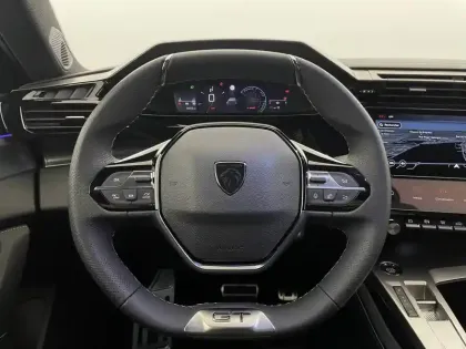 Photo 22 Peugeot 408  Hybrid 136 e-DCS6