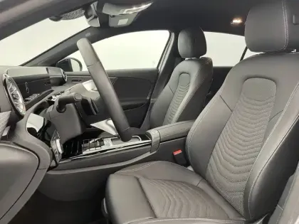 Photo 14 Mercedes Classe A  180 7G-DCT