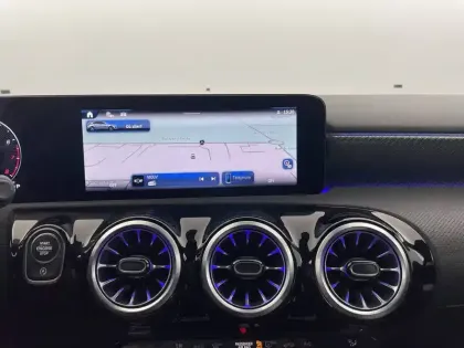 Photo 20 Mercedes Classe A  180 7G-DCT