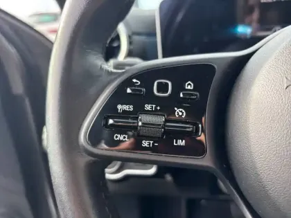 Photo 19 Mercedes Classe A  180 7G-DCT